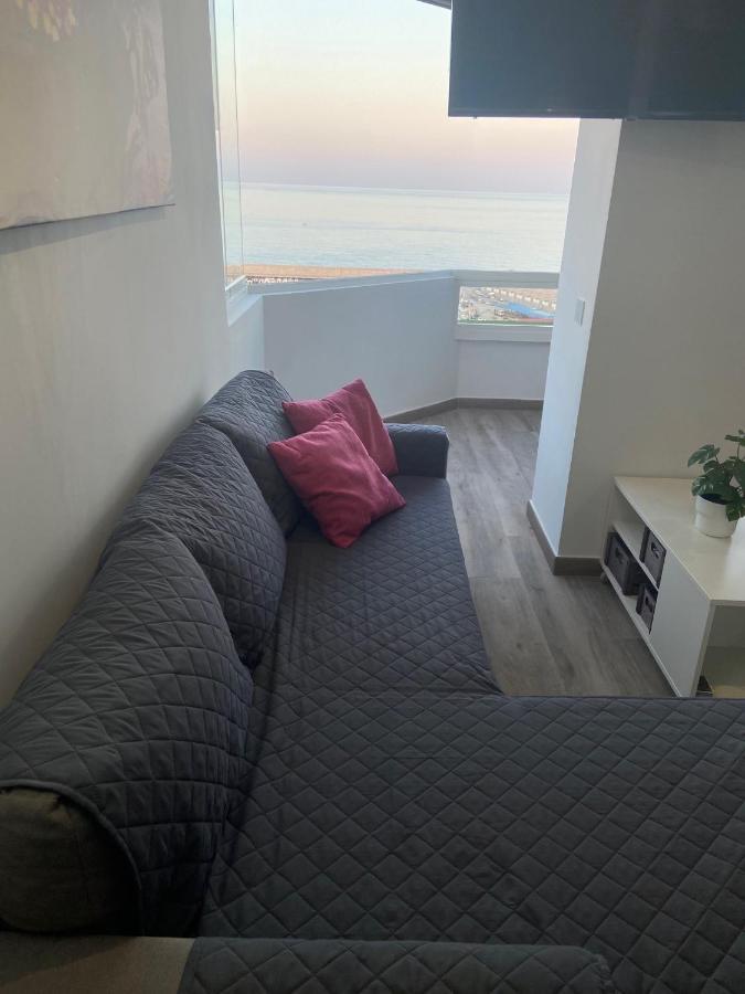 Mediterranean View Suite Costa Del Sol ฟูเอนฮิโรลา ภายนอก รูปภาพ
